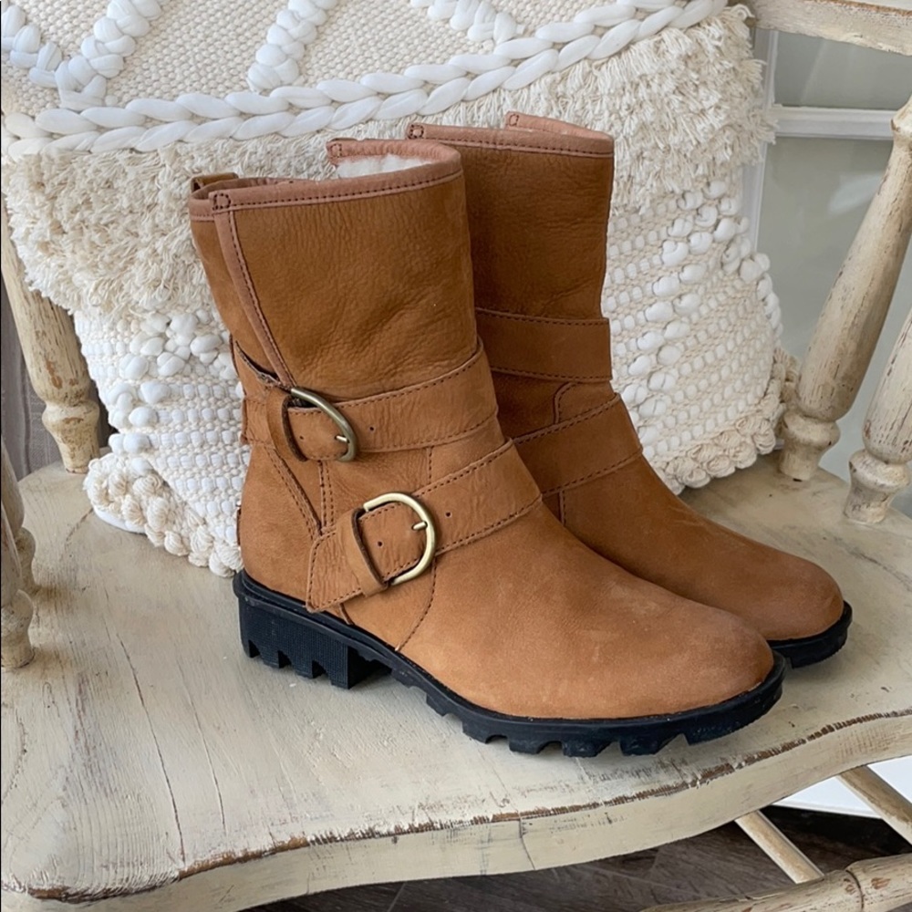 🆕 Sorel Phoenix Moto Cozy Shearling Boots